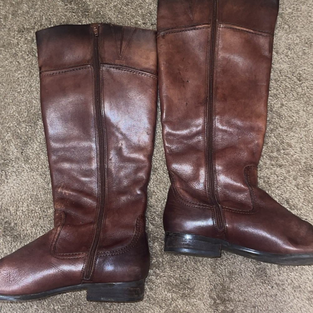 Women Riding boots - Picture 2 of 4